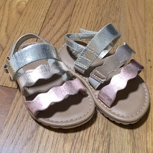 Wonder Nation sandals size 5